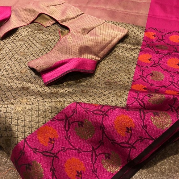 Saree - Picture 5 of 5